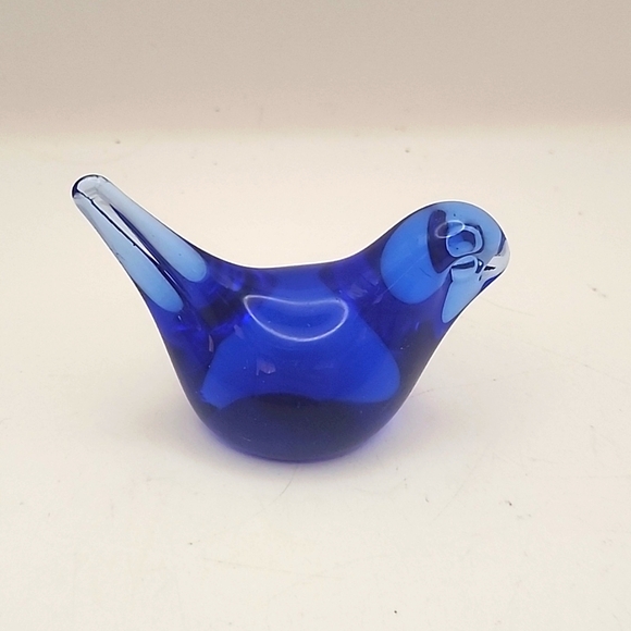 Vintage Blue Glass Bird 3" X 2" - Picture 3 of 8